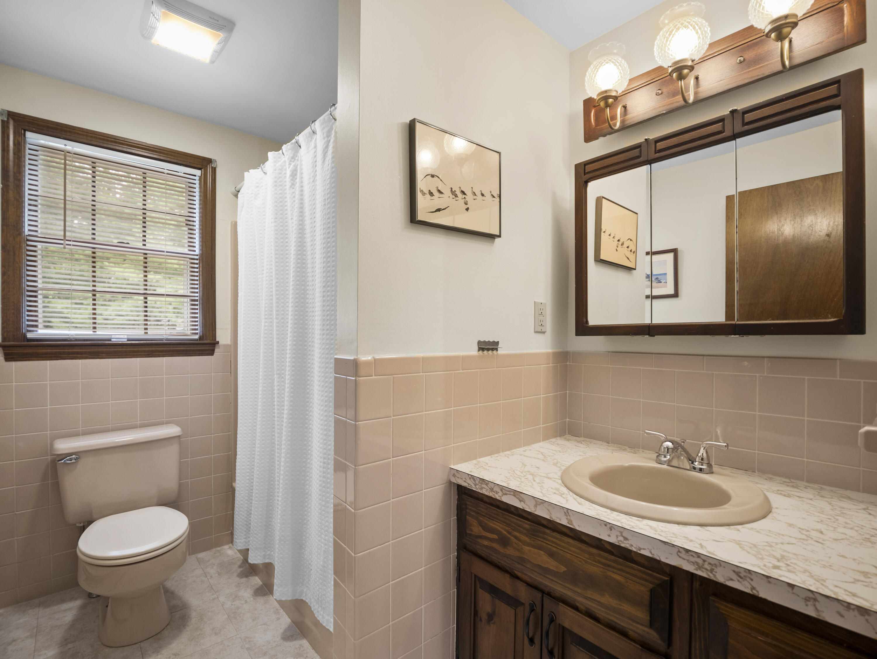 17 Avalon Cir