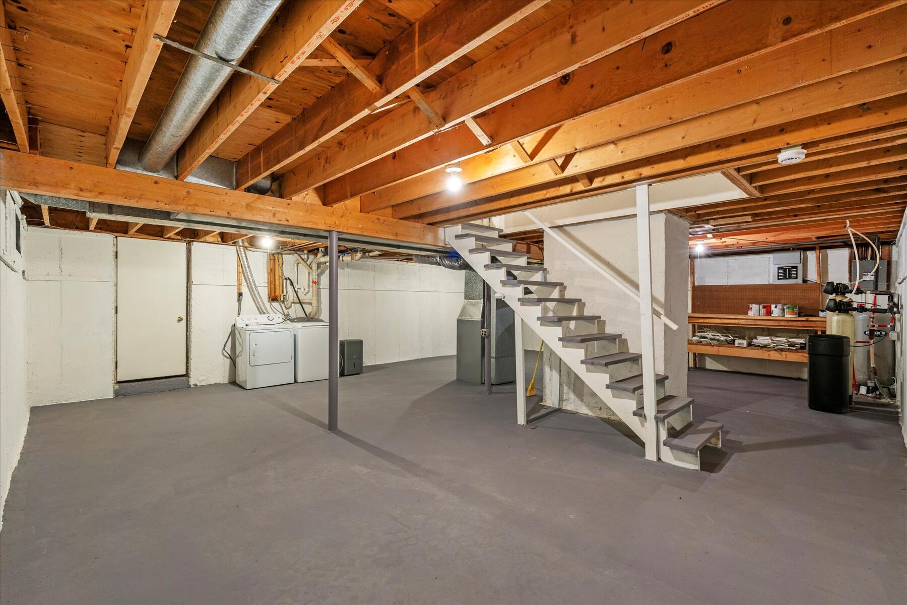 515 Cedar St