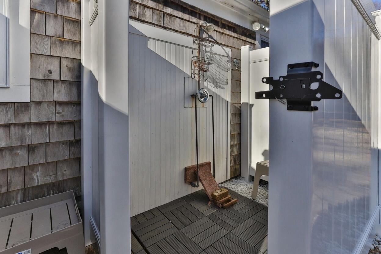30 Ashkins Dr