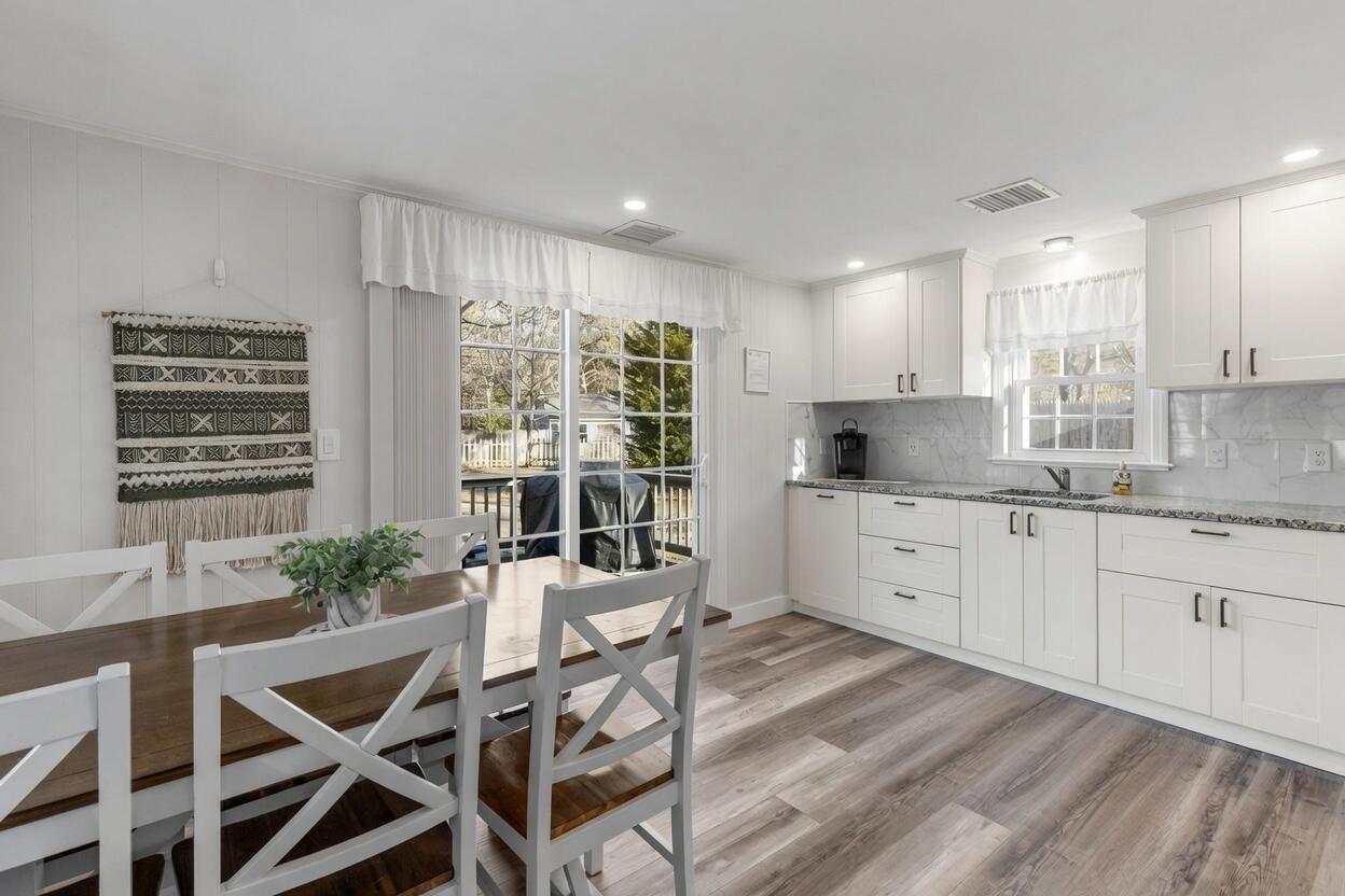 30 Ashkins Dr