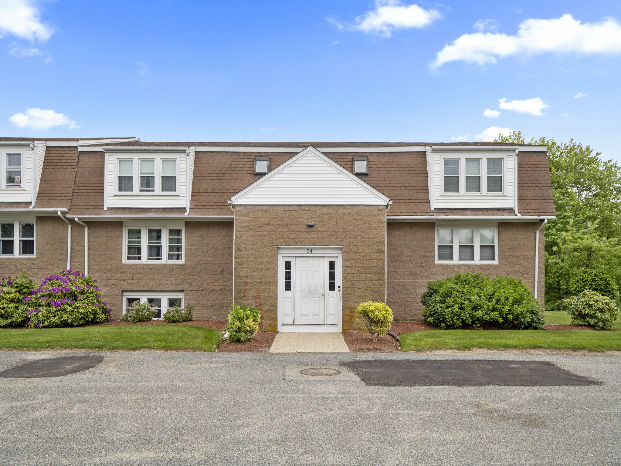 24 Betty's Pond Road # 1K