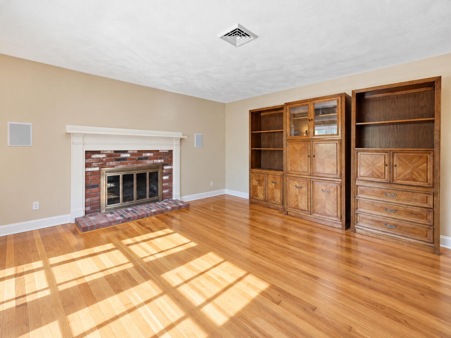 46 Four Seasons Drive