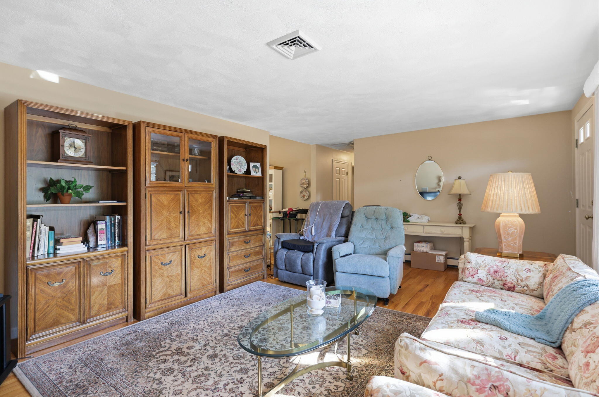 46 Four Seasons Drive