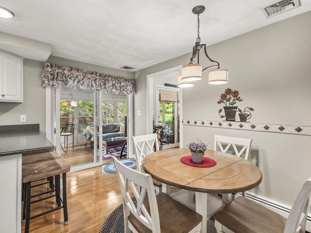 25 Dexter Rd