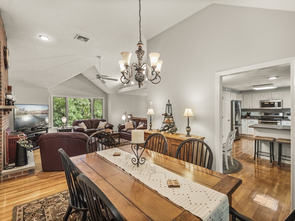 25 Dexter Rd