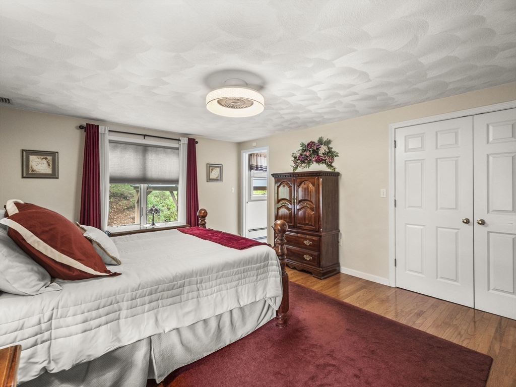 25 Dexter Rd