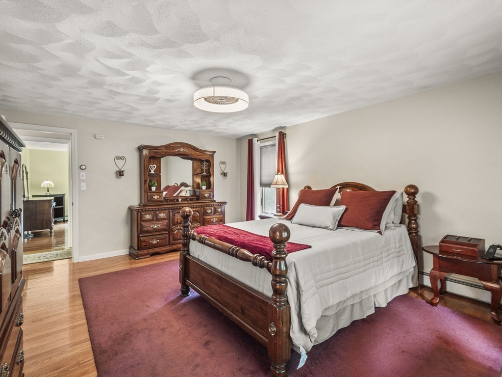 25 Dexter Rd