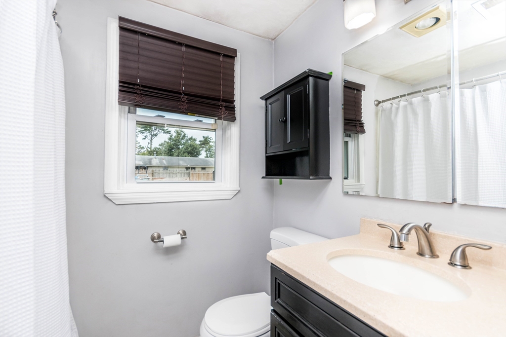20 Camardo Dr