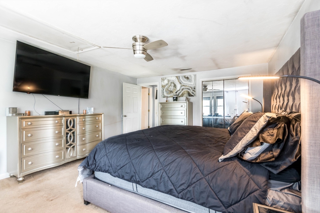 20 Camardo Dr