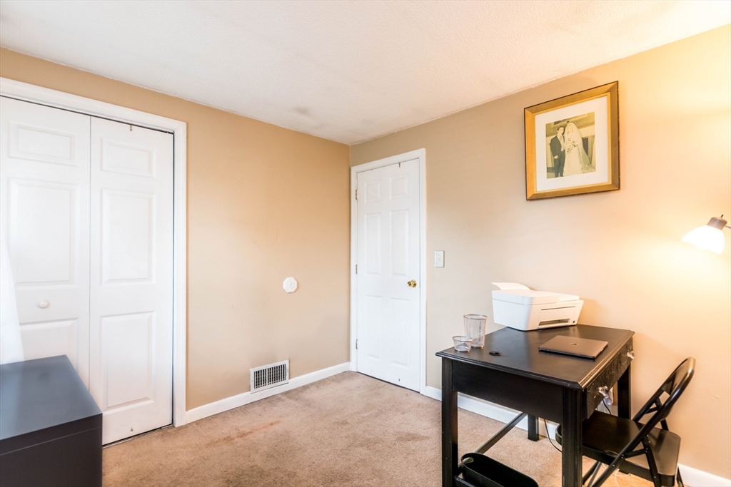 20 Camardo Dr