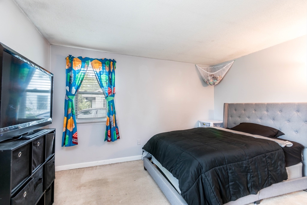 20 Camardo Dr