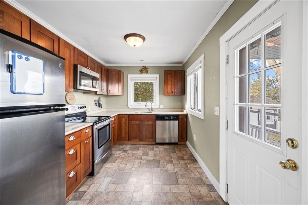 5 Wellington Rd