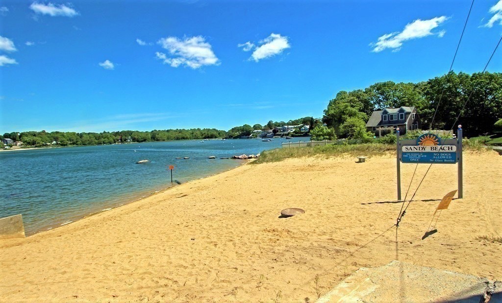 5 Wellington Rd
