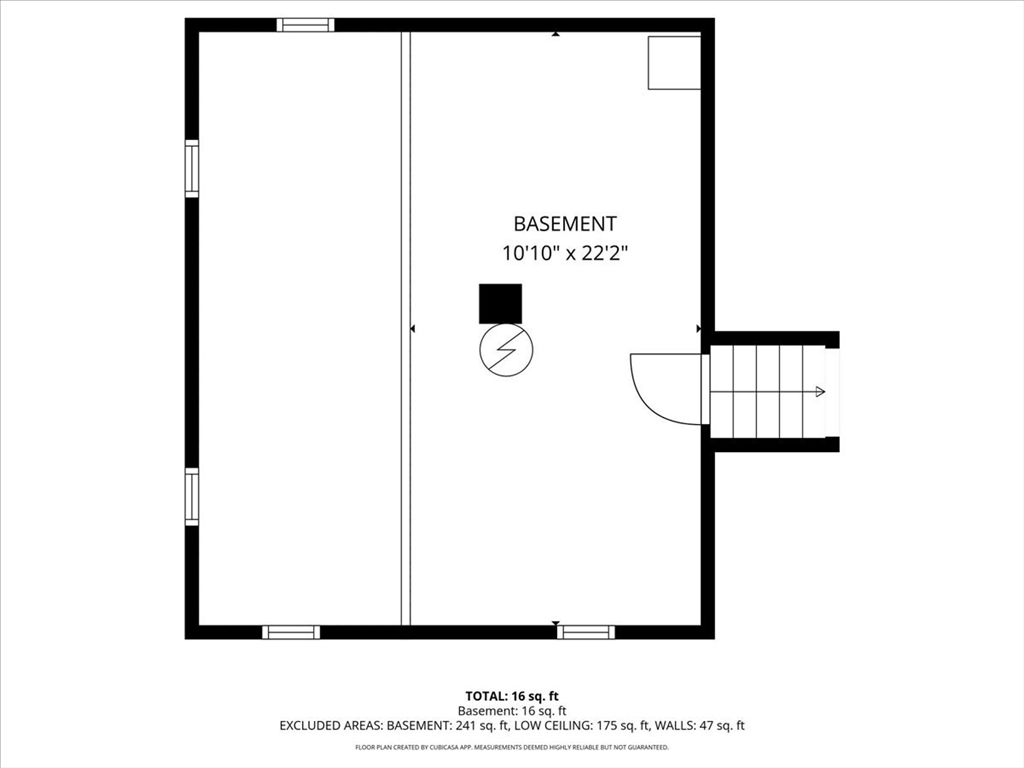 34 Railroad Ave
