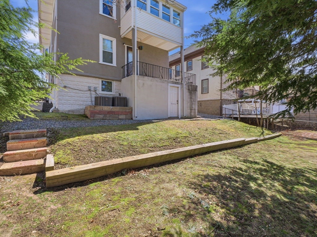 65 Hillsdale Rd # U1
