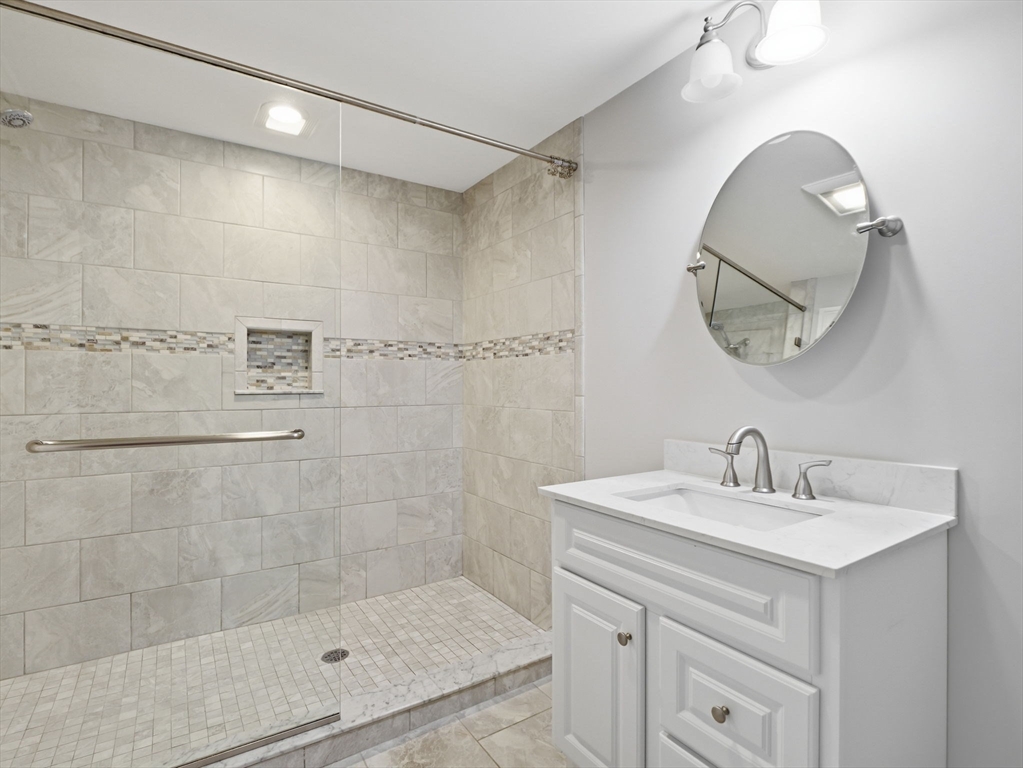 65 Hillsdale Rd # U1
