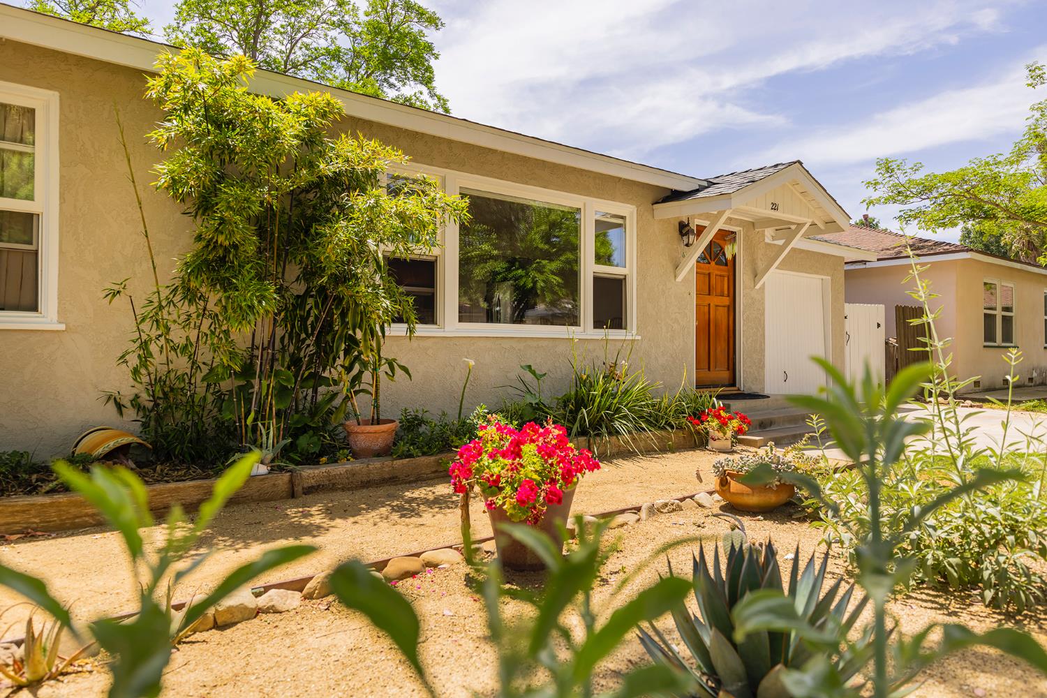 221 El Camino Drive