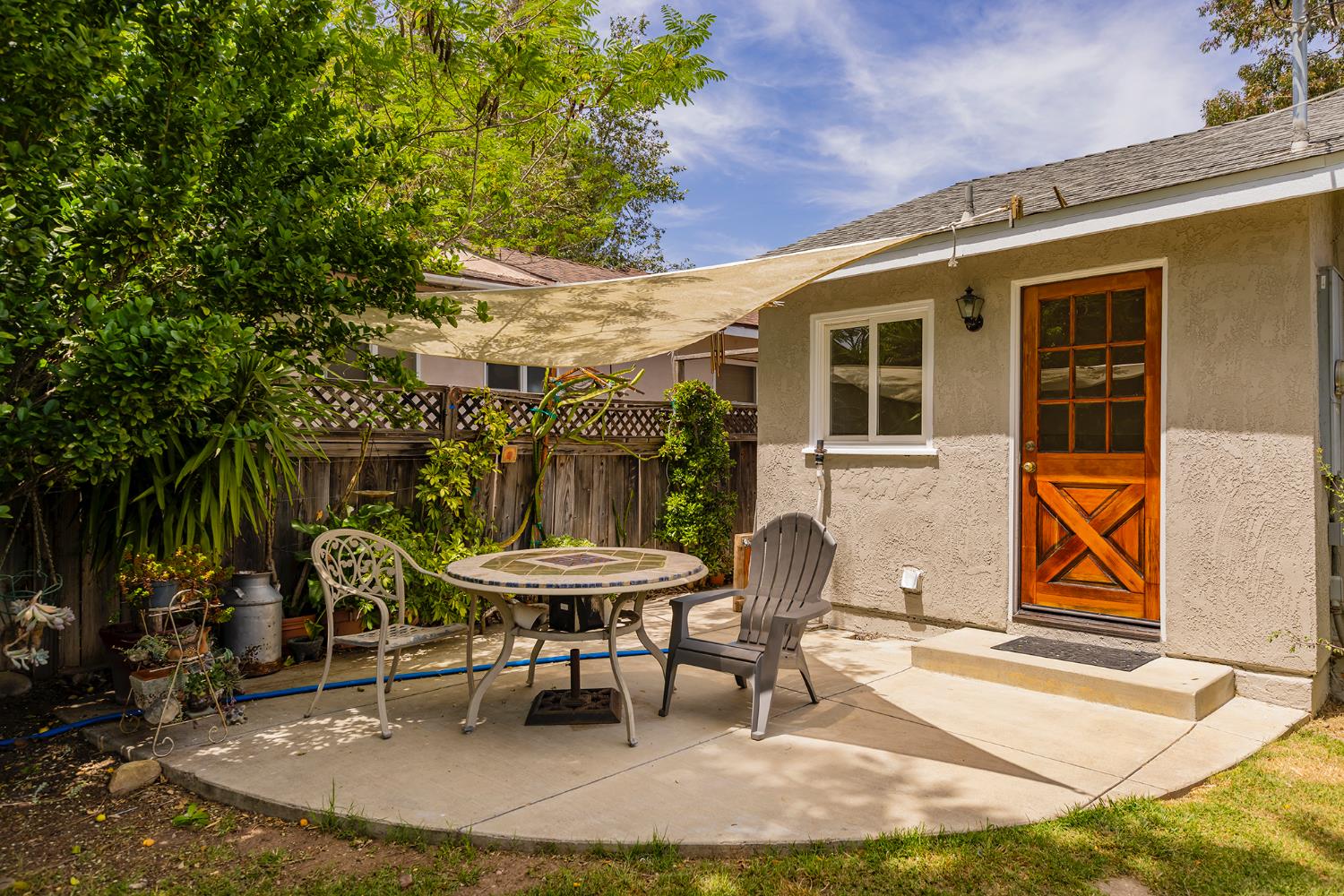 221 El Camino Drive