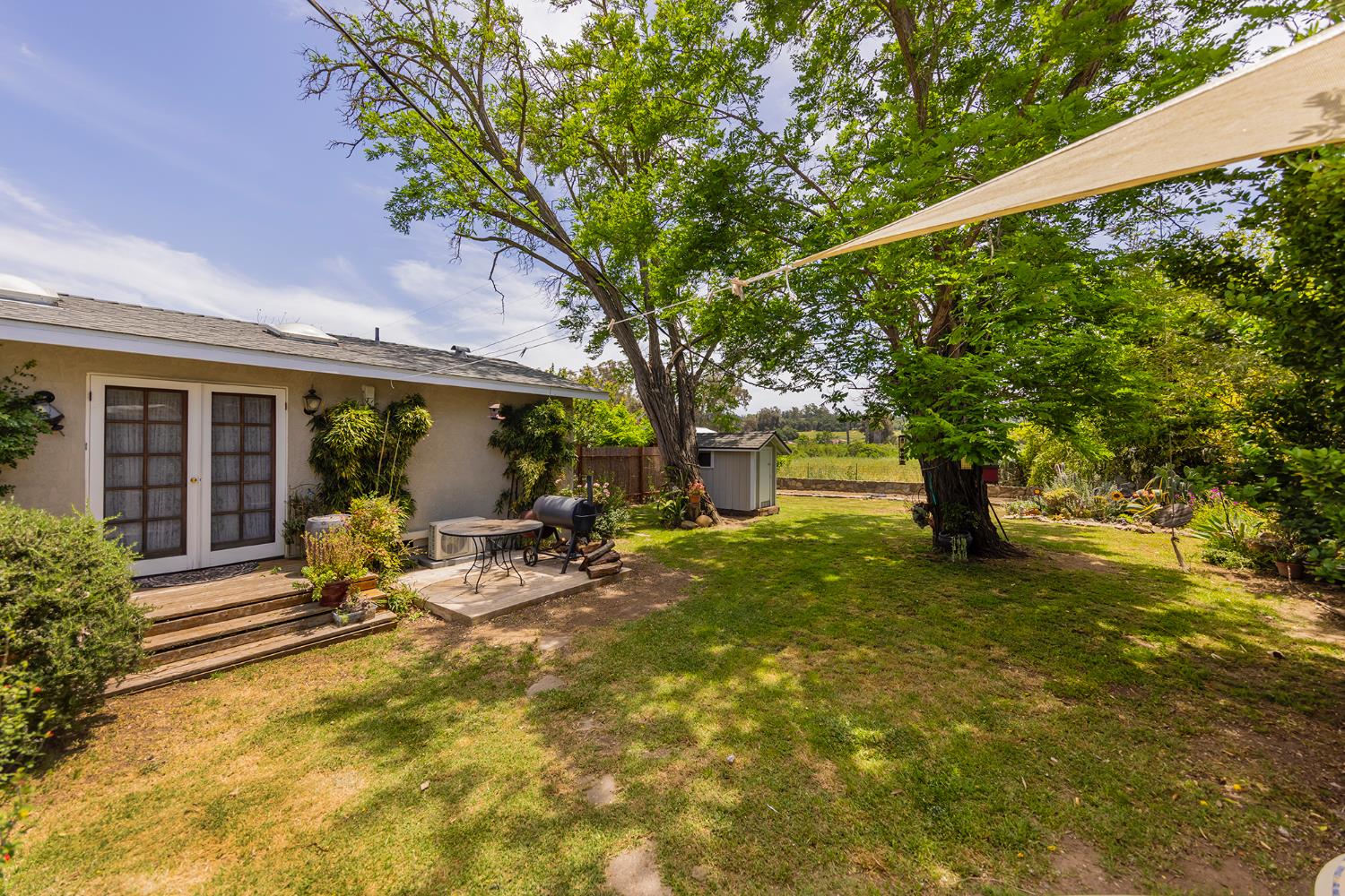 221 El Camino Drive