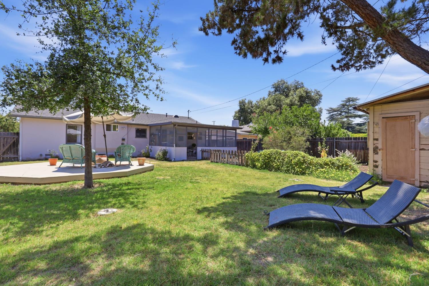 156 El Camino Drive