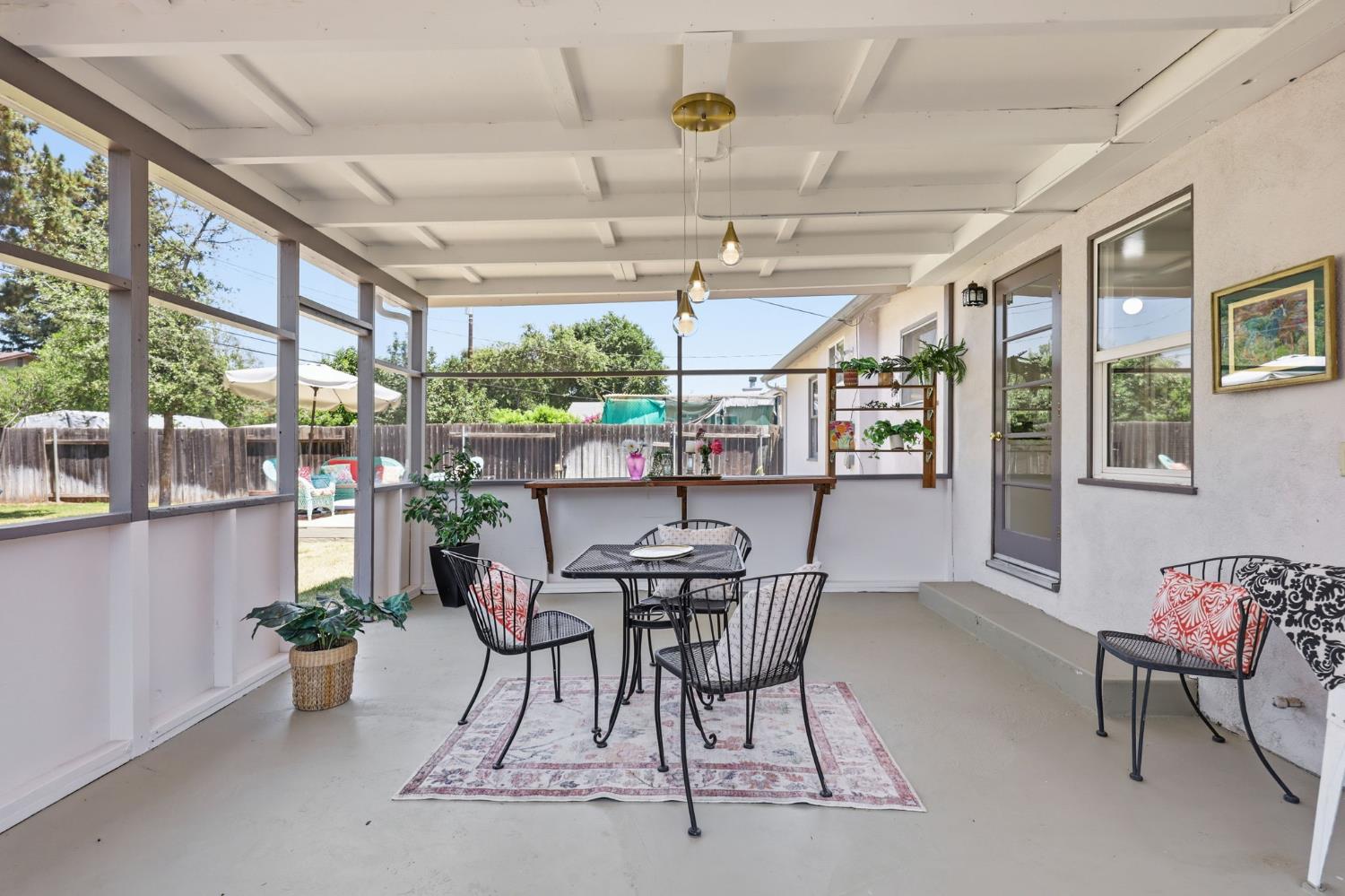 156 El Camino Drive