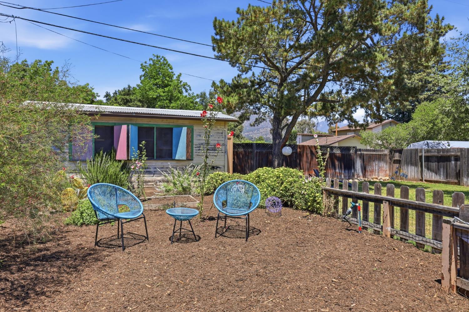 156 El Camino Drive