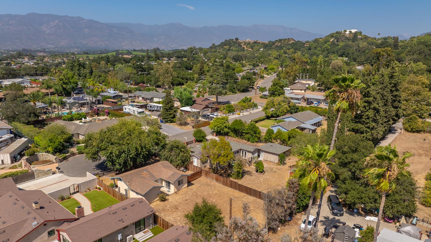 25 Del Valle Street