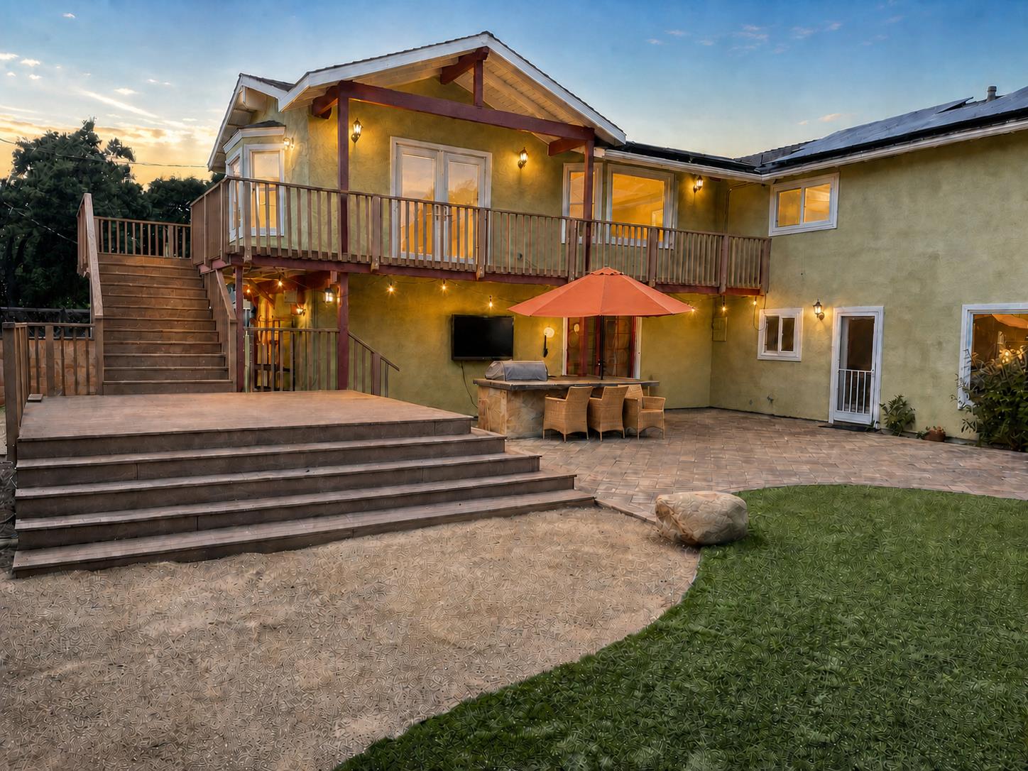1182 Mariano Drive