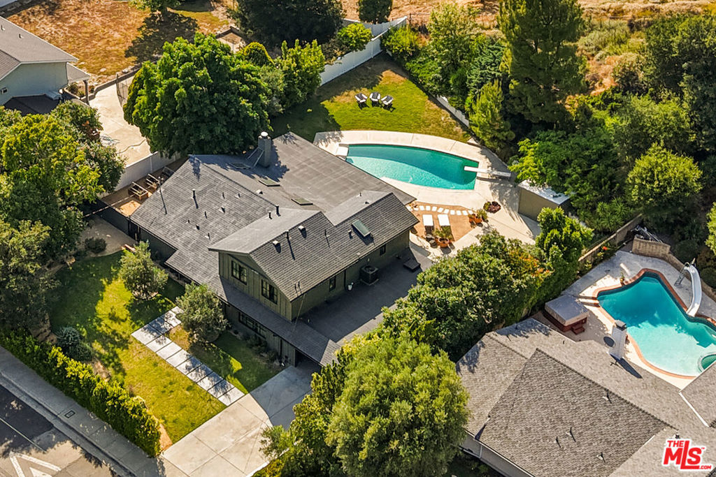 16727 Pineridge Drive