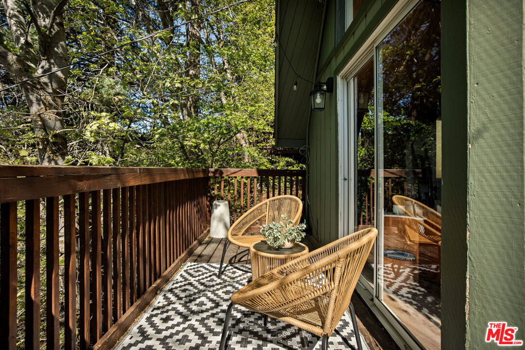 26364 Thunderbird Drive