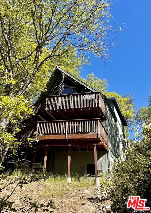 26364 Thunderbird Drive