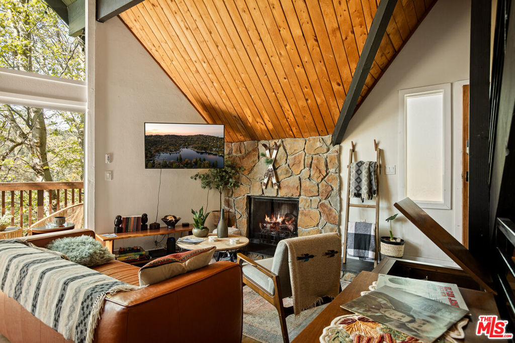26364 Thunderbird Drive