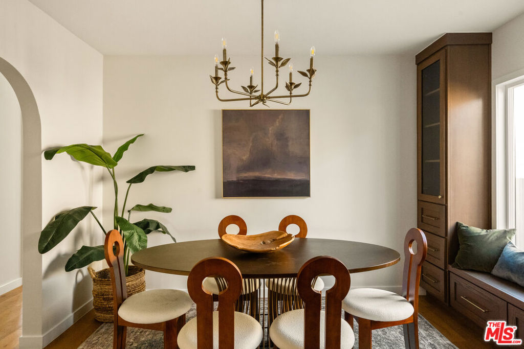 3749 W 59th Street