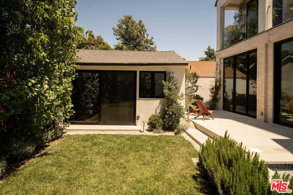 6111 Hargis Street