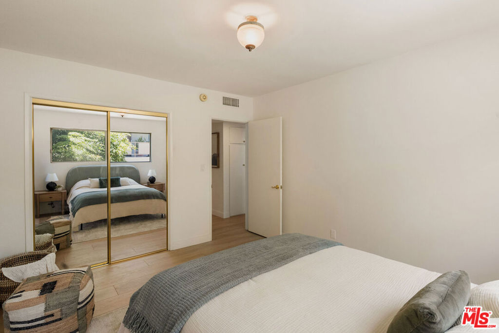 6251 Coldwater Canyon Avenue 205