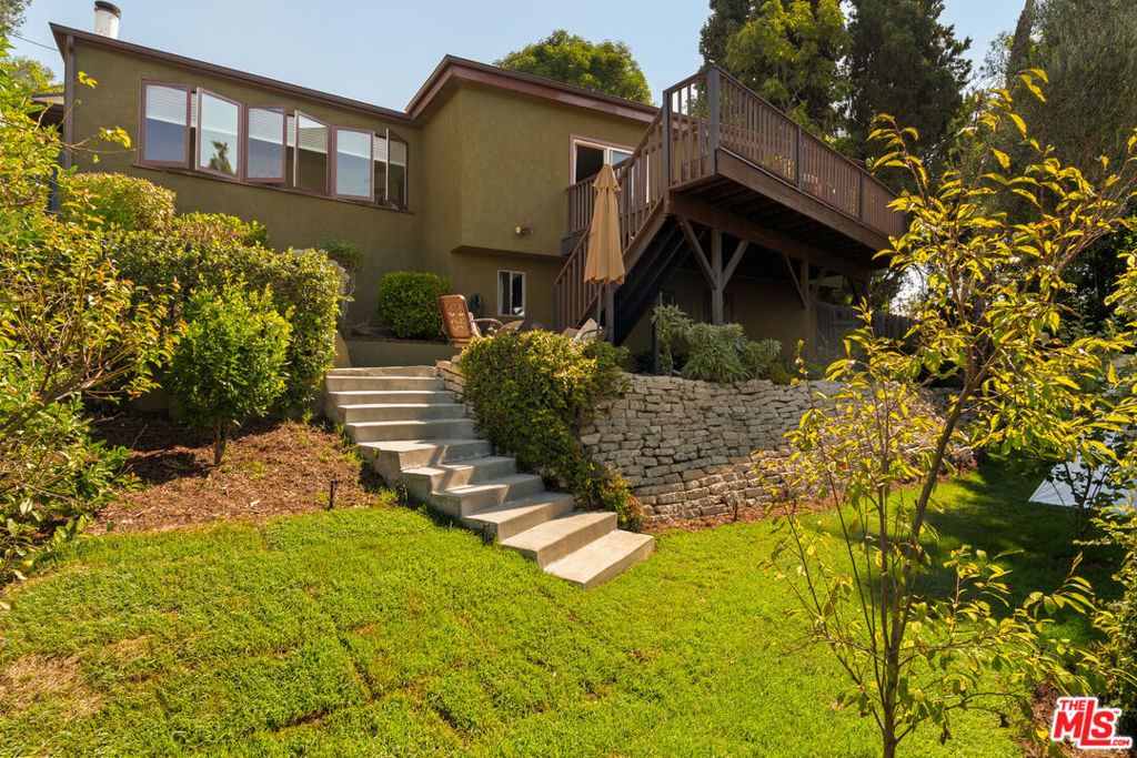 2415 Hines Drive