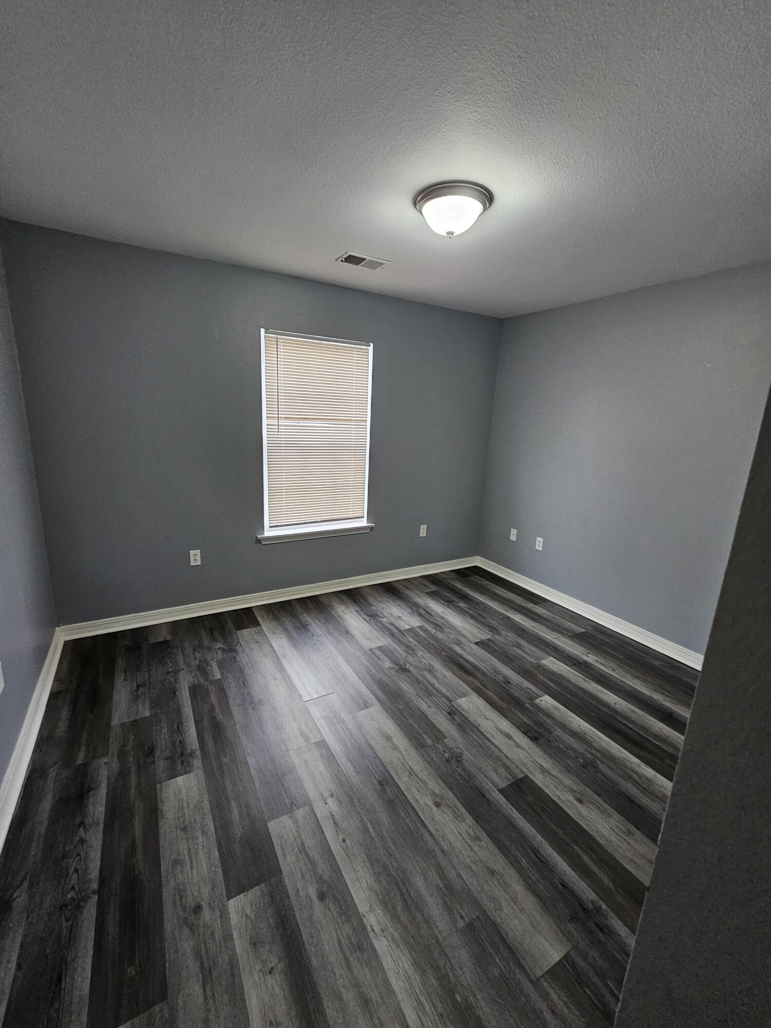 195 Toni Lane Unit: 3 (C)