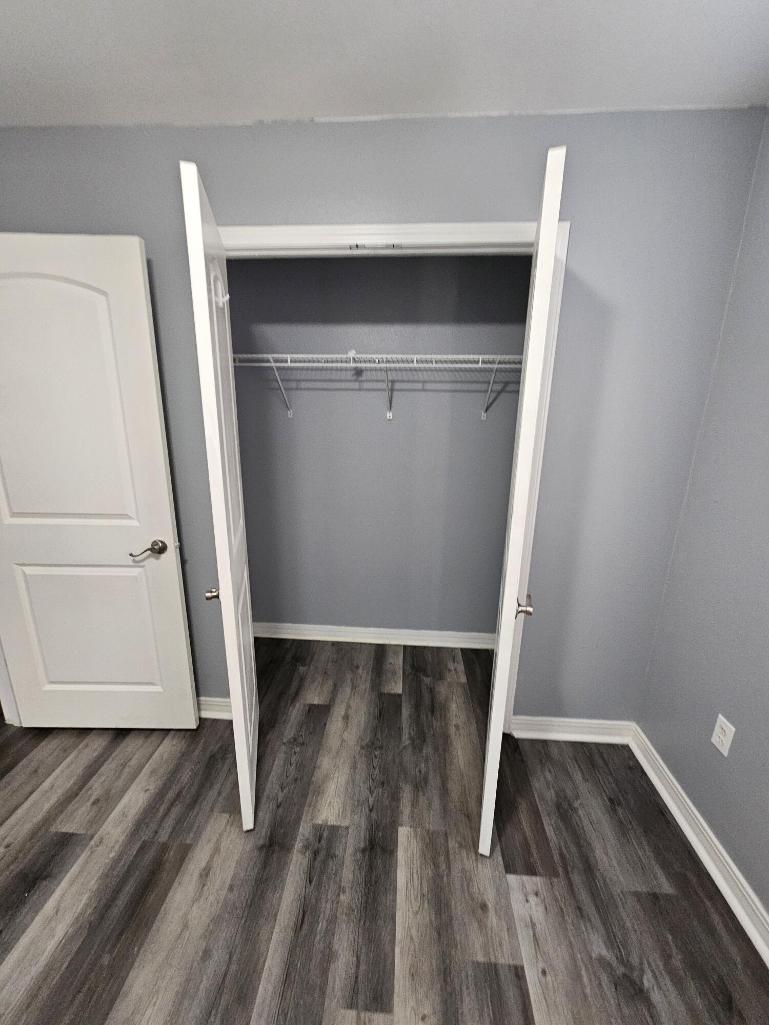 195 Toni Lane Unit: 3 (C)