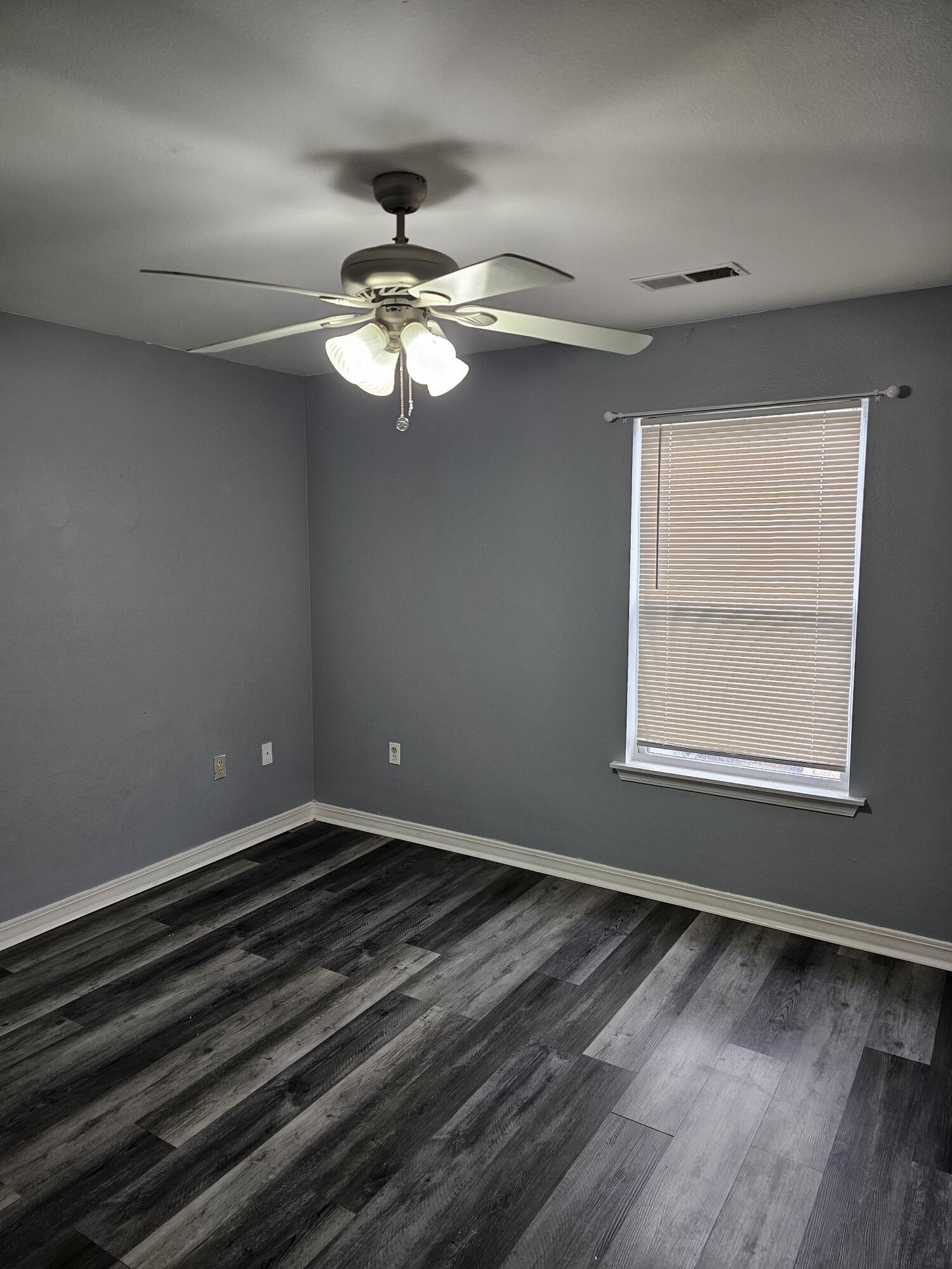 195 Toni Lane Unit: 3 (C)