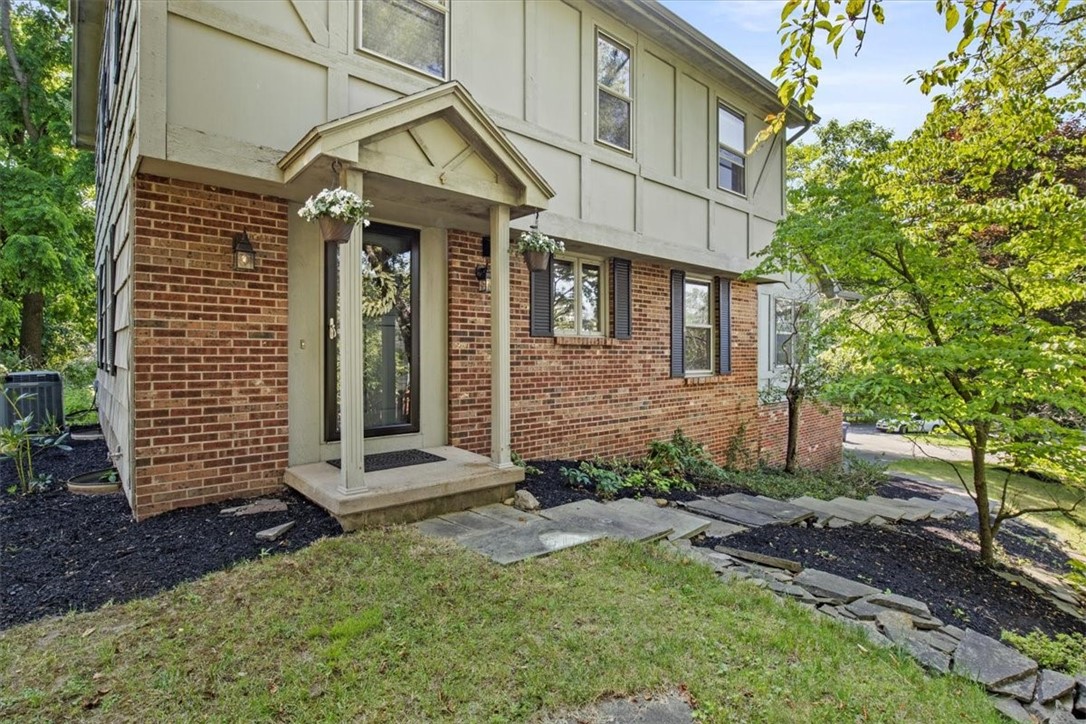 31 Selborne Chase Drive