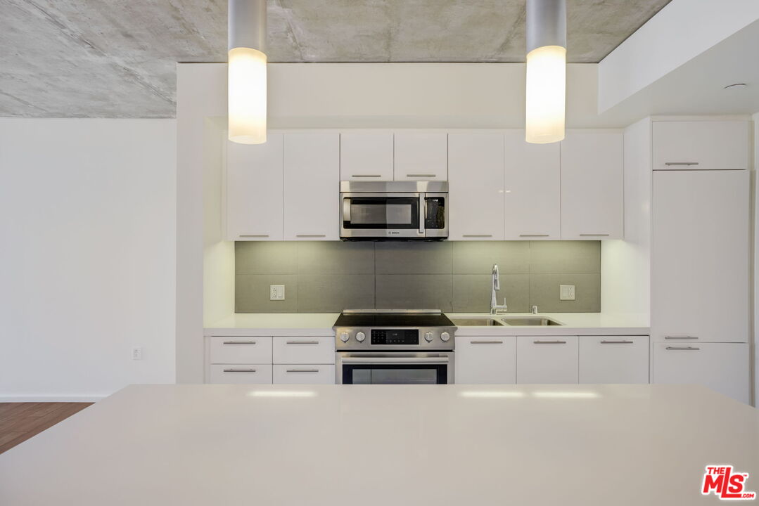 8500 W Sunset Unit: E709