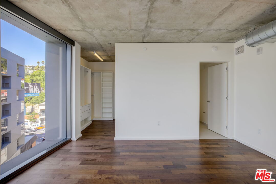 8500 W Sunset Unit: E602