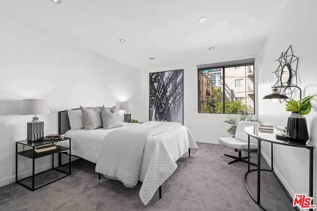 1215 N Olive Dr Unit: 306