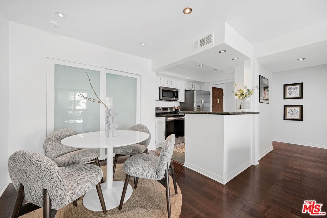 1215 N Olive Dr Unit: 306