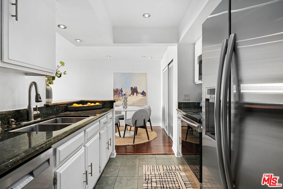 1215 N Olive Dr Unit: 306