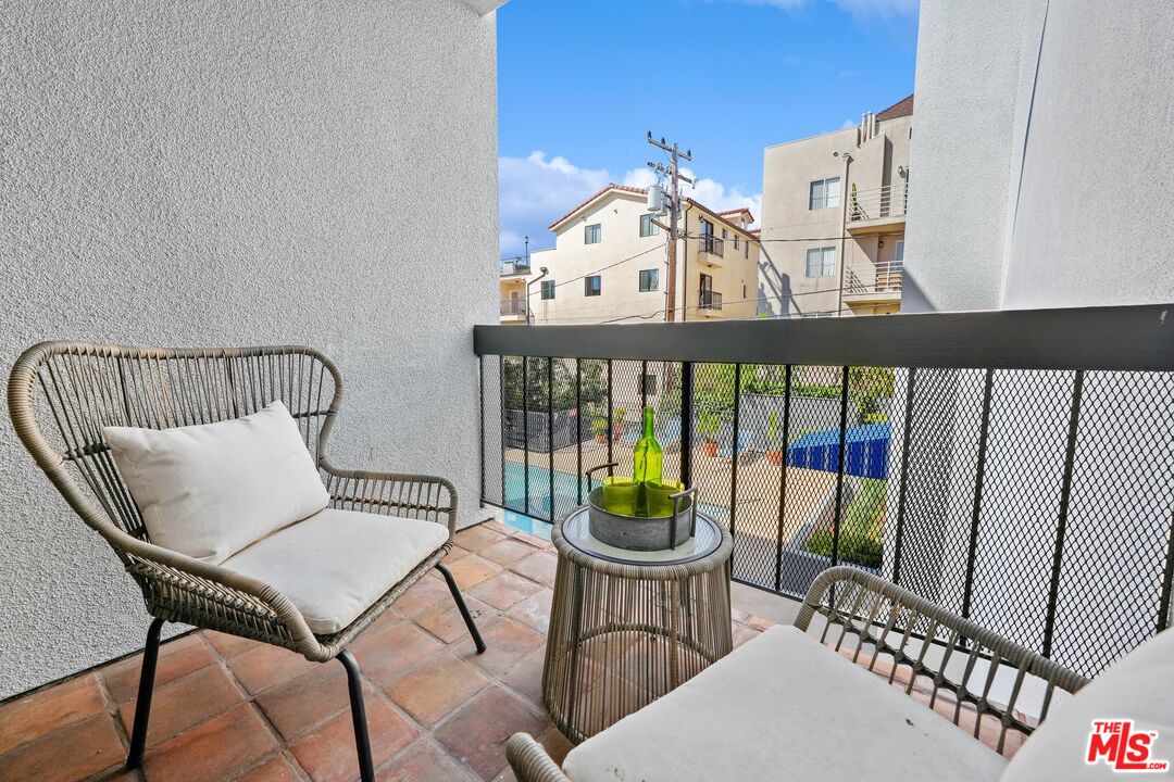 1215 N Olive Dr Unit: 306