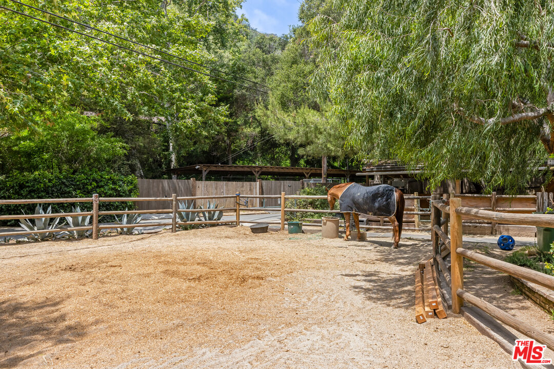 1776 Old Ranch Rd