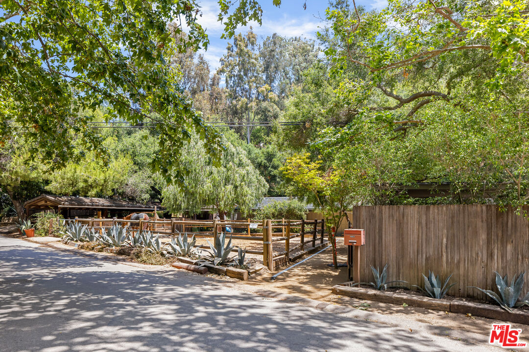 1776 Old Ranch Rd