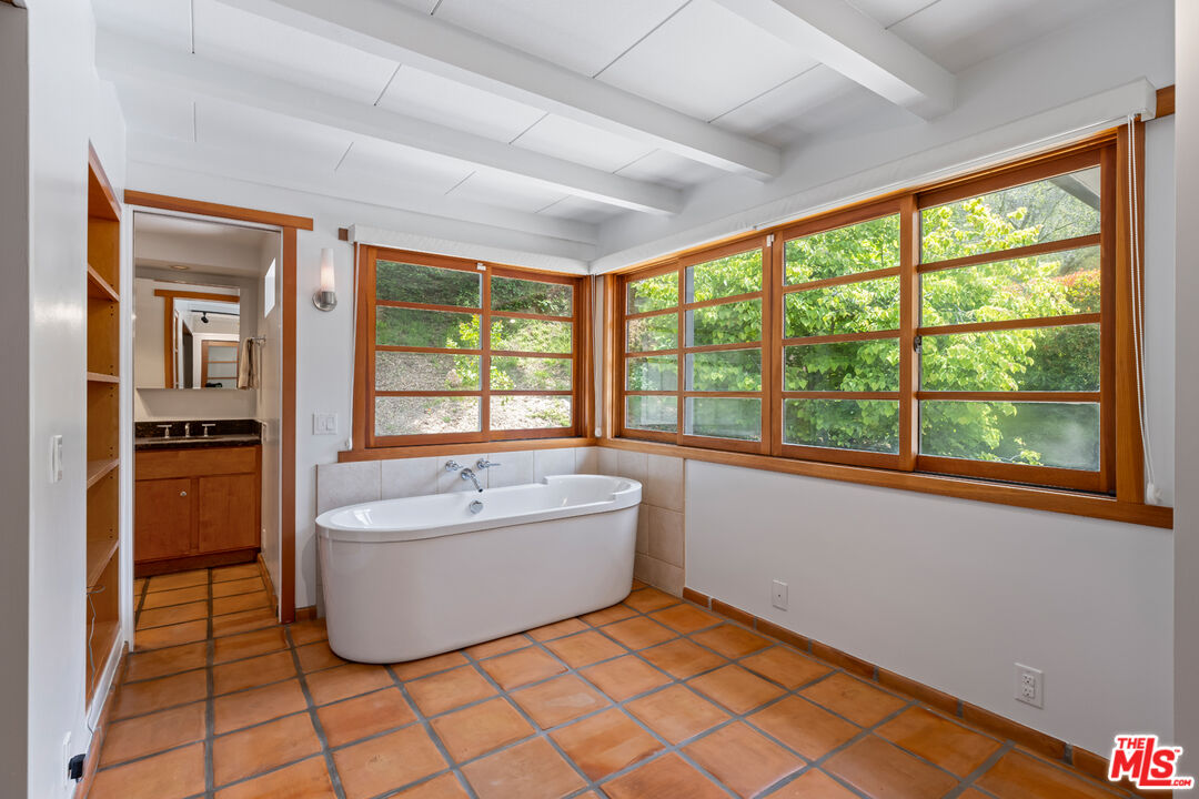 1776 Old Ranch Rd