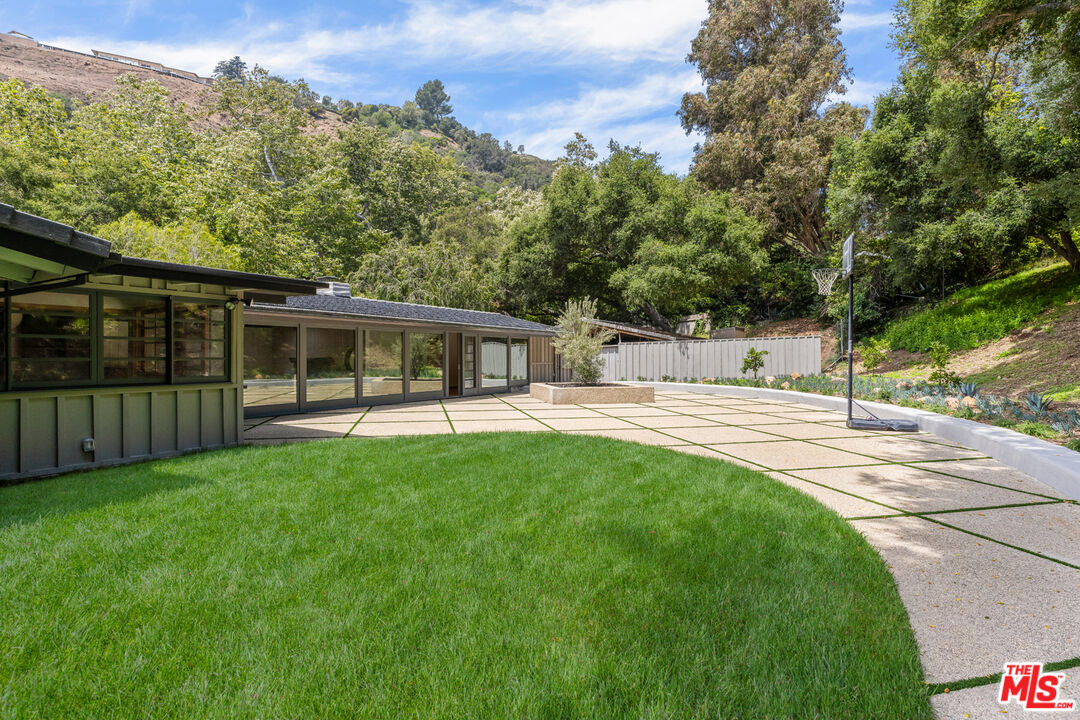 1776 Old Ranch Rd